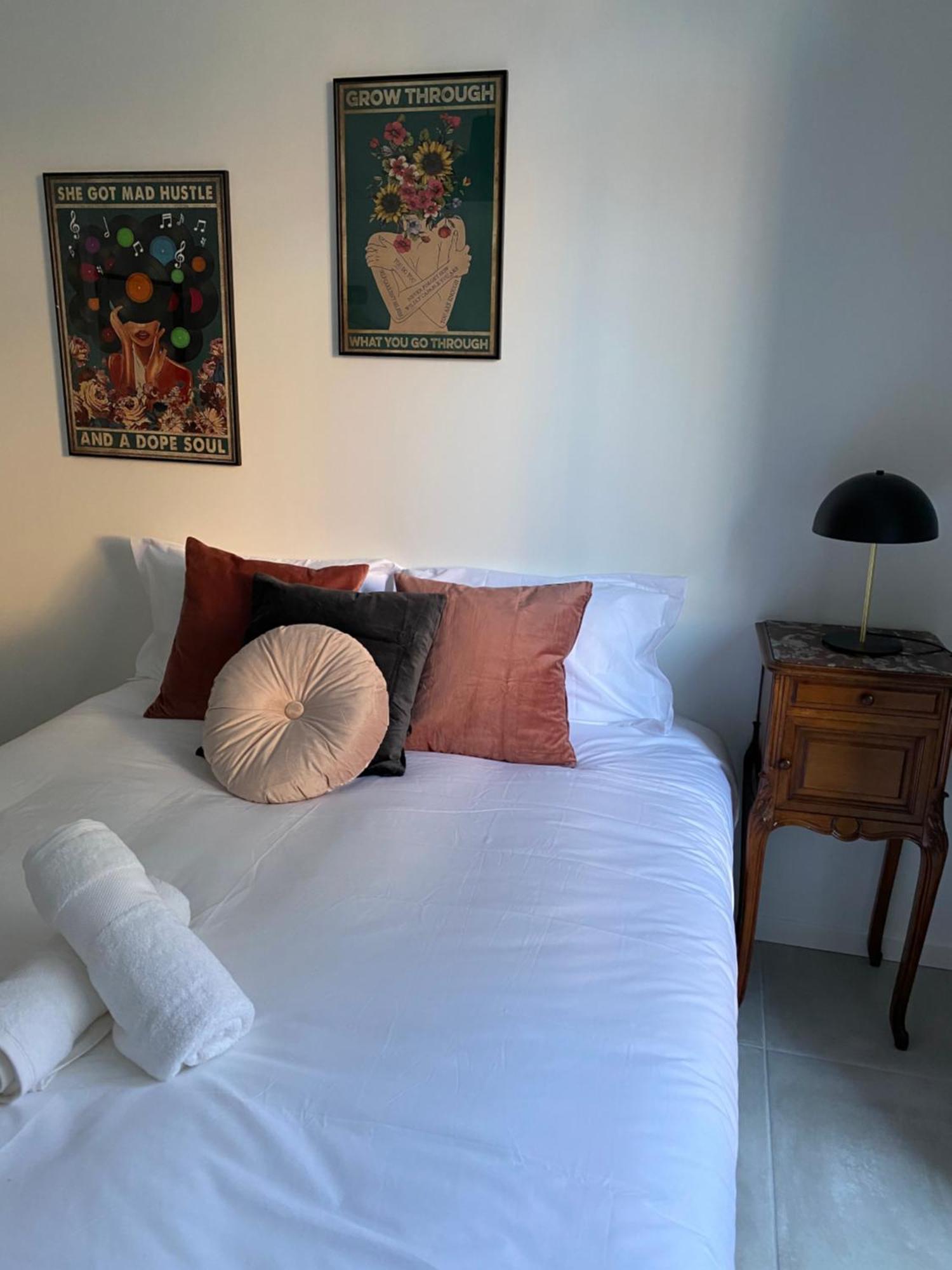 Le Jules Appart'Hotel Romans-sur-Isère Esterno foto